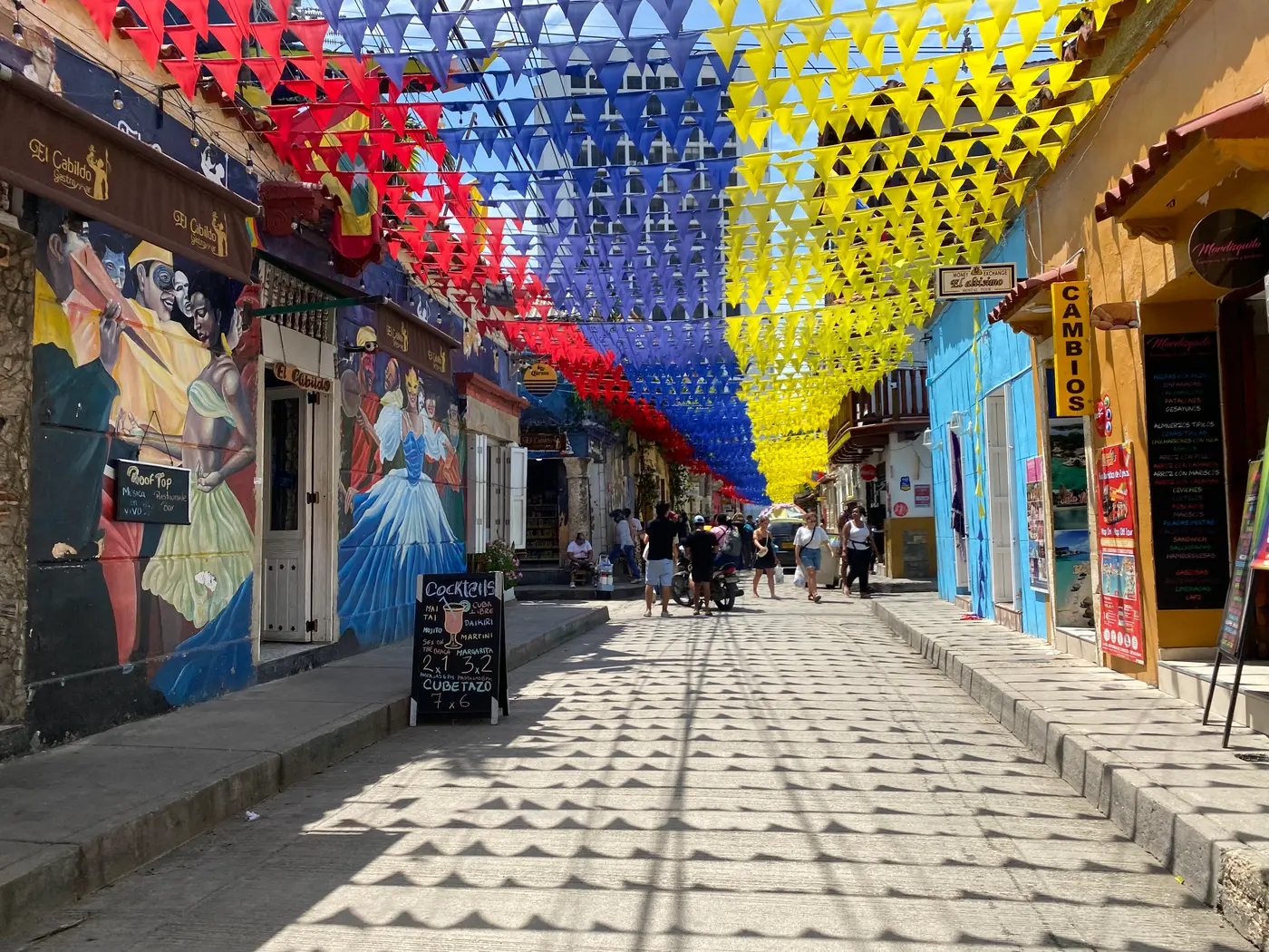 Walk the Historic Center of Cartagena (15/15)