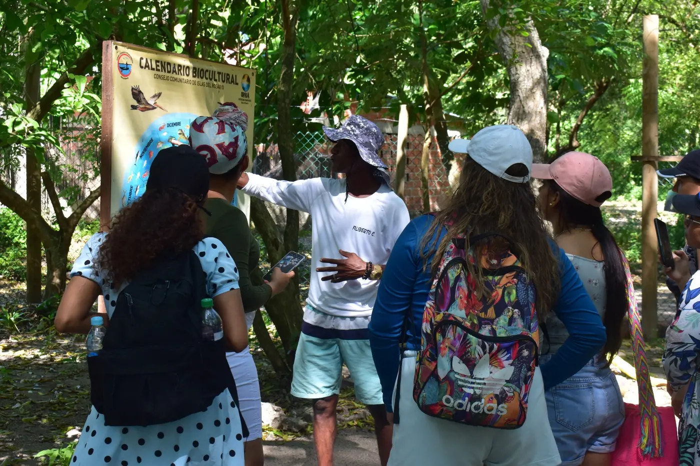 Rosario Islands and community tourism in Orika (2/10)