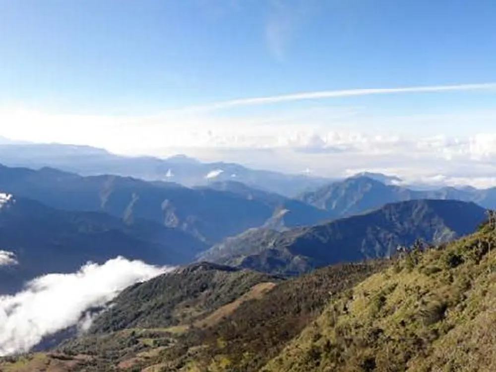 Cordilleras y nubes de la Sierra Nevada de Santa Marta